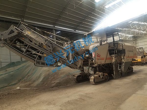 c鿴ԔϢ}SظٙCW215 xΔ1694